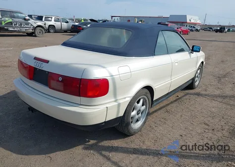 1998 Audi Cabriolet из США, поврежденный, VIN WAUAA88G6WN004869